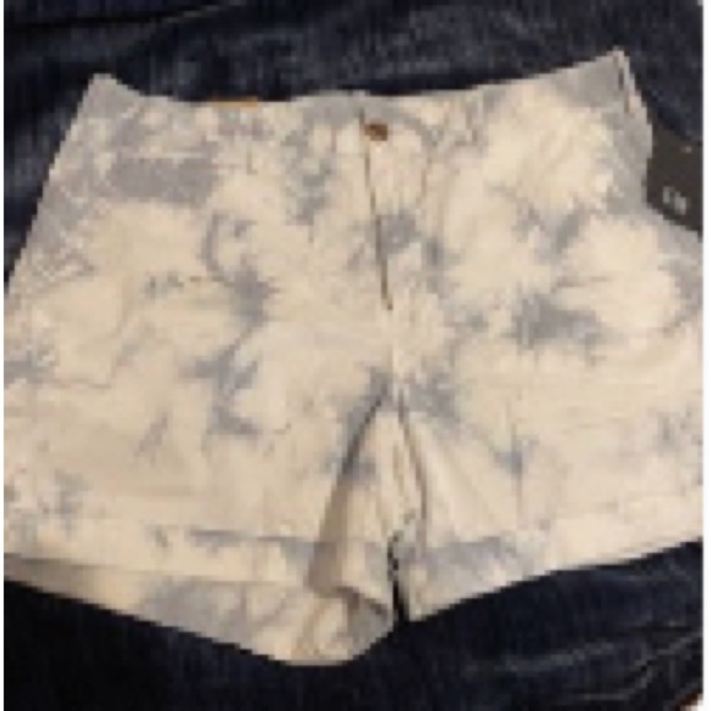 Gap tie-dye shorts